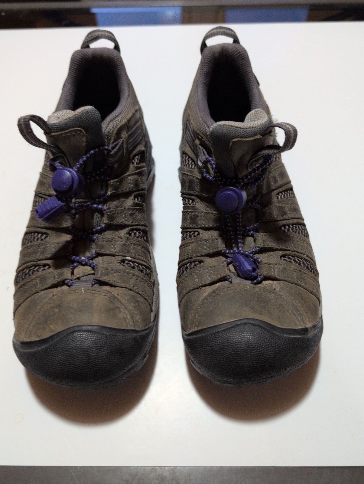Keen Voyager Vented Hiking Shoes Women’s Brown Leather Trail – US 8.5