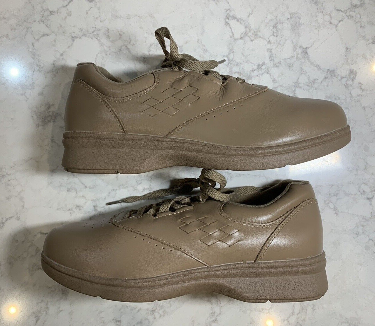 Propet Women’s W3910 Vista Walker Comfort Shoe, Taupe/Tan, 10 M(B) NWOB
