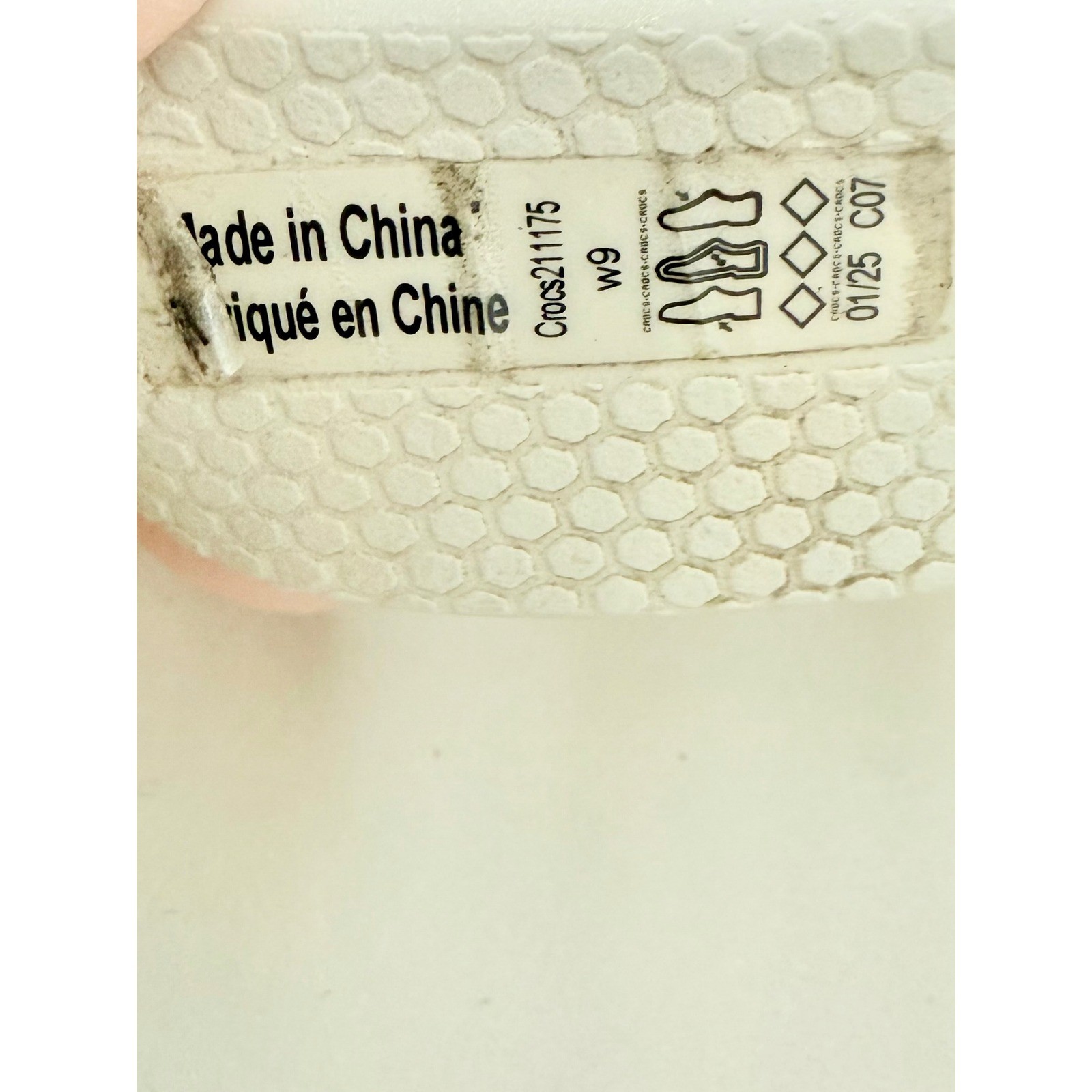 Crocs Getaway Strappy Sandals Womens Sz 9W Pumice Metallic Shimmer Croslite