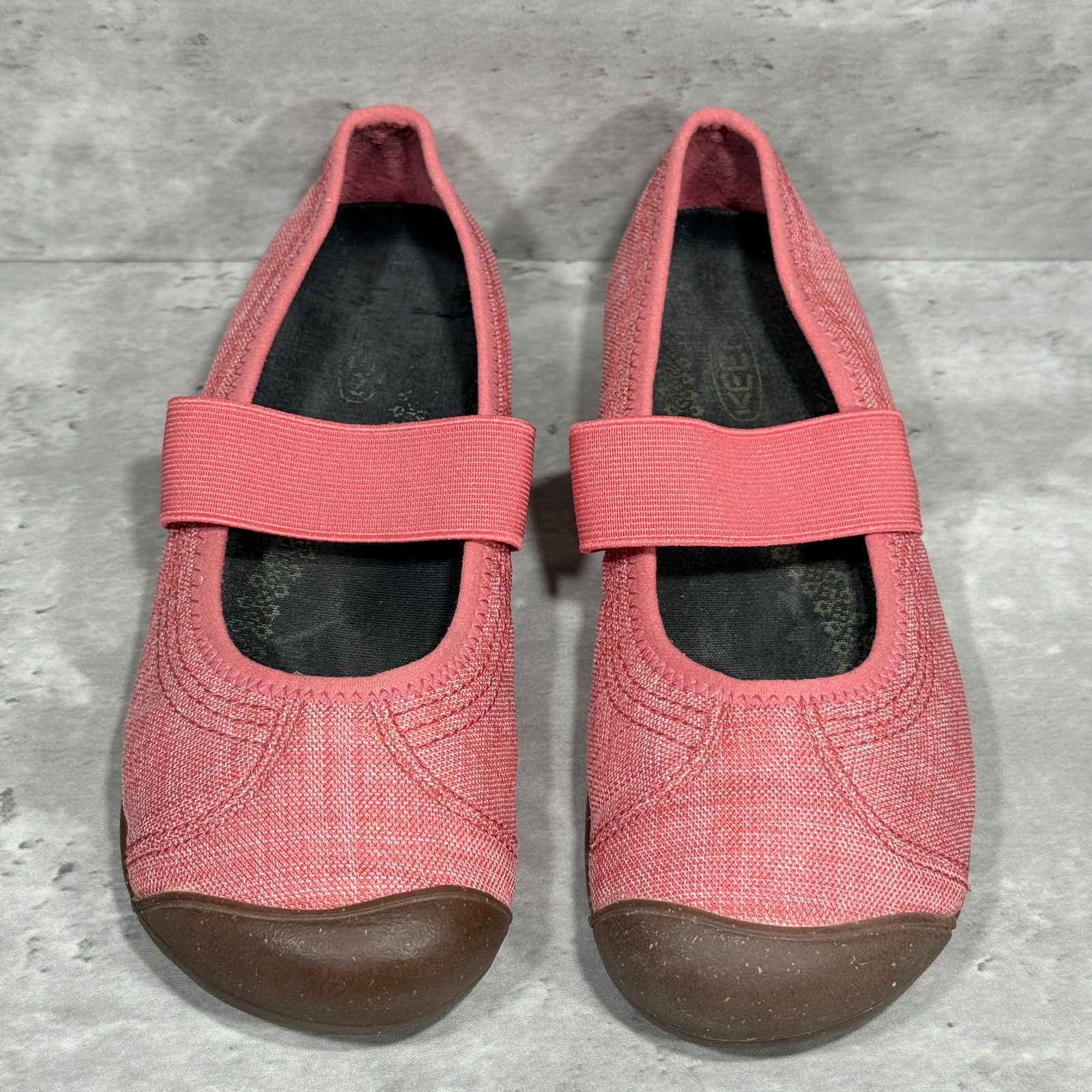 KEEN Sienna Red Coral Slip On Mary Jane Style Shoes Flats Women’s Size 7.5