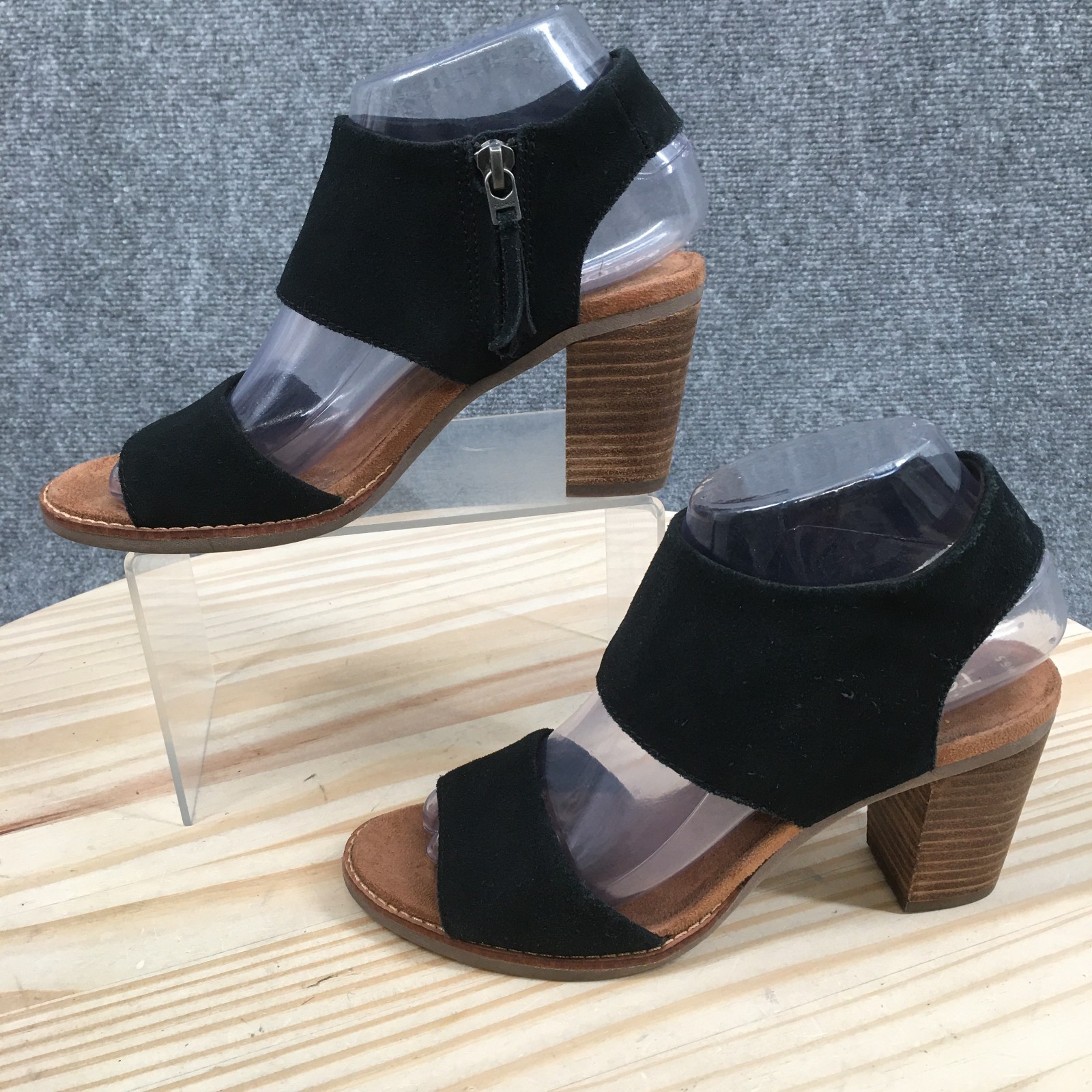 TOMS Majorca Sandals Womens 6.5 Black Suede Cutout Block Heel Side Zip 10009812
