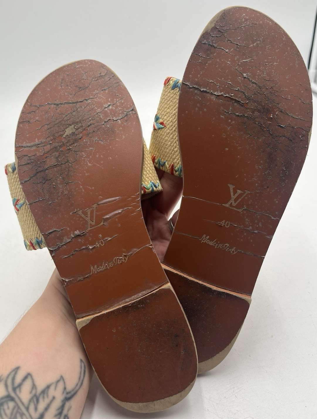 Louis Vuitton Women’s Size 9 (40) Beige/Multicolor Slip On Sandel’s