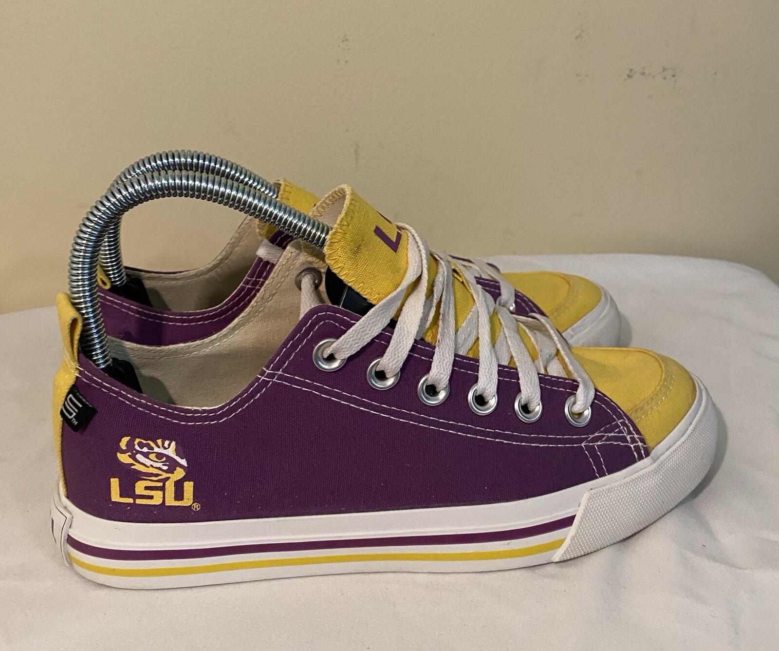 Skicks LSU Tigers Purple and Gold Athletic Trainers Women’s Size 7