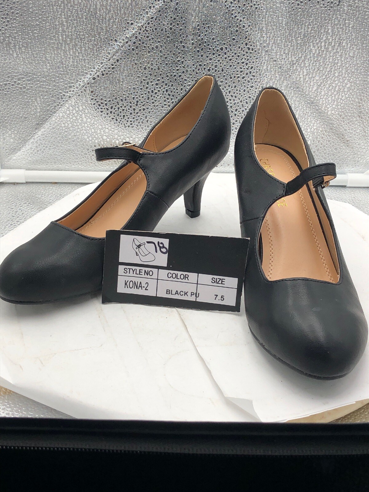 Chase + Chloe Kona 2 Black Shoes Women’s Size 7.5 Classic Round Toe