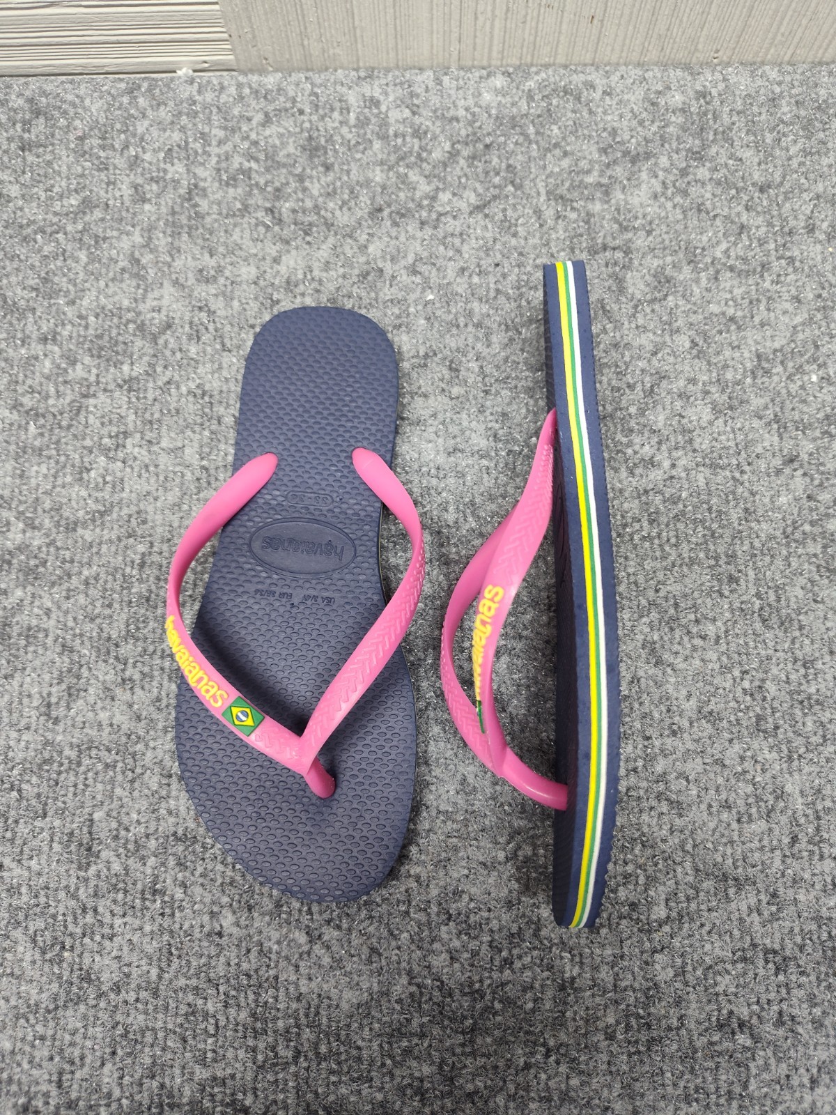 Havaianas Women Sandal 3/4Y Navy Blue Pink Thong Flip Flop Open Toe Outdoor