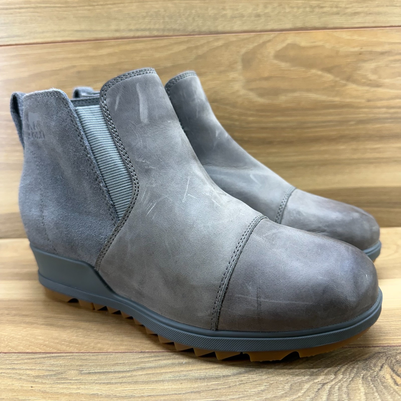 Sorel Evie Wedge Boots Womens 8 Gray Waterproof Nubuck Leather Modern Outdoor