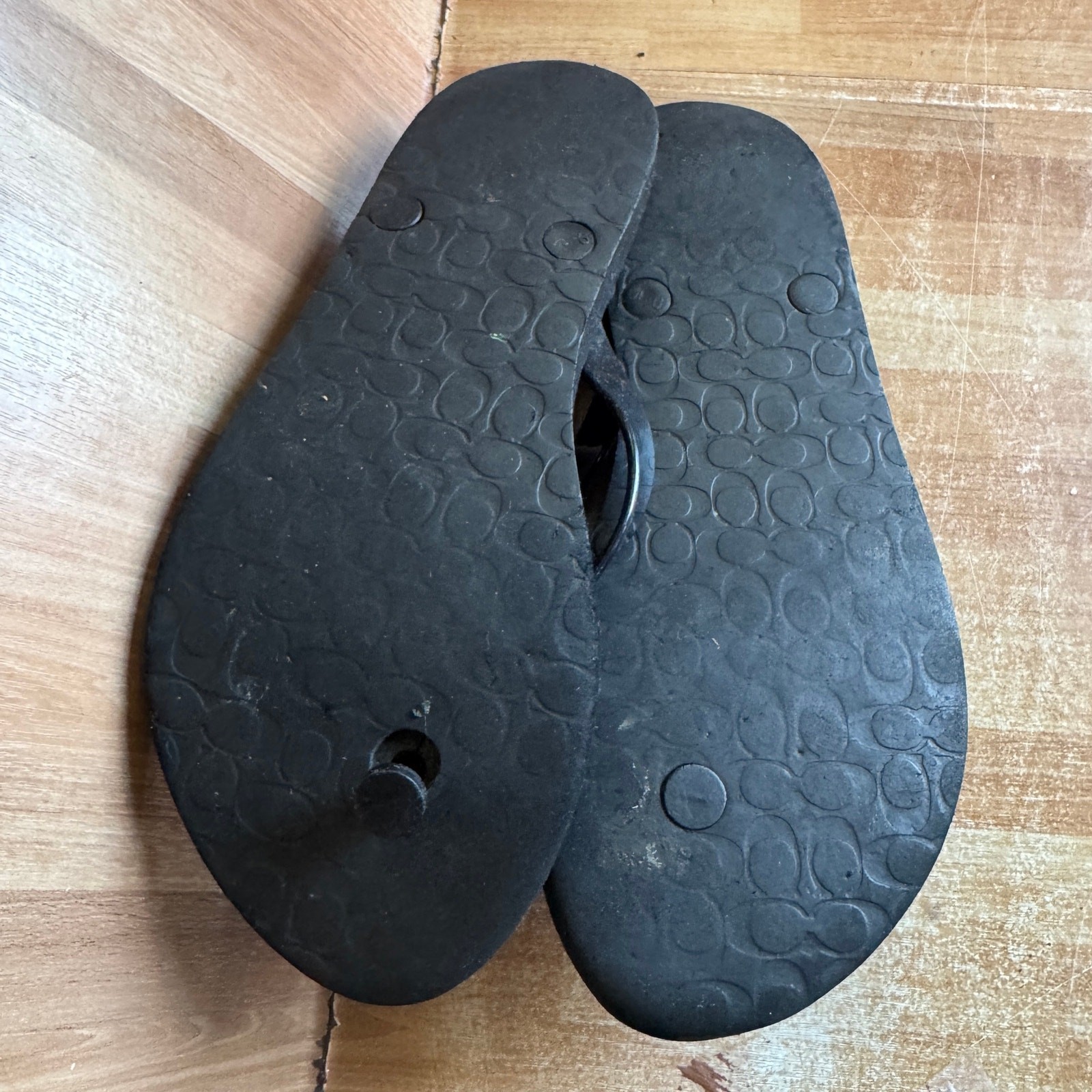 Coach Abbigail Black Turnlock Signature Rubber Flip Flop Thong Sandals