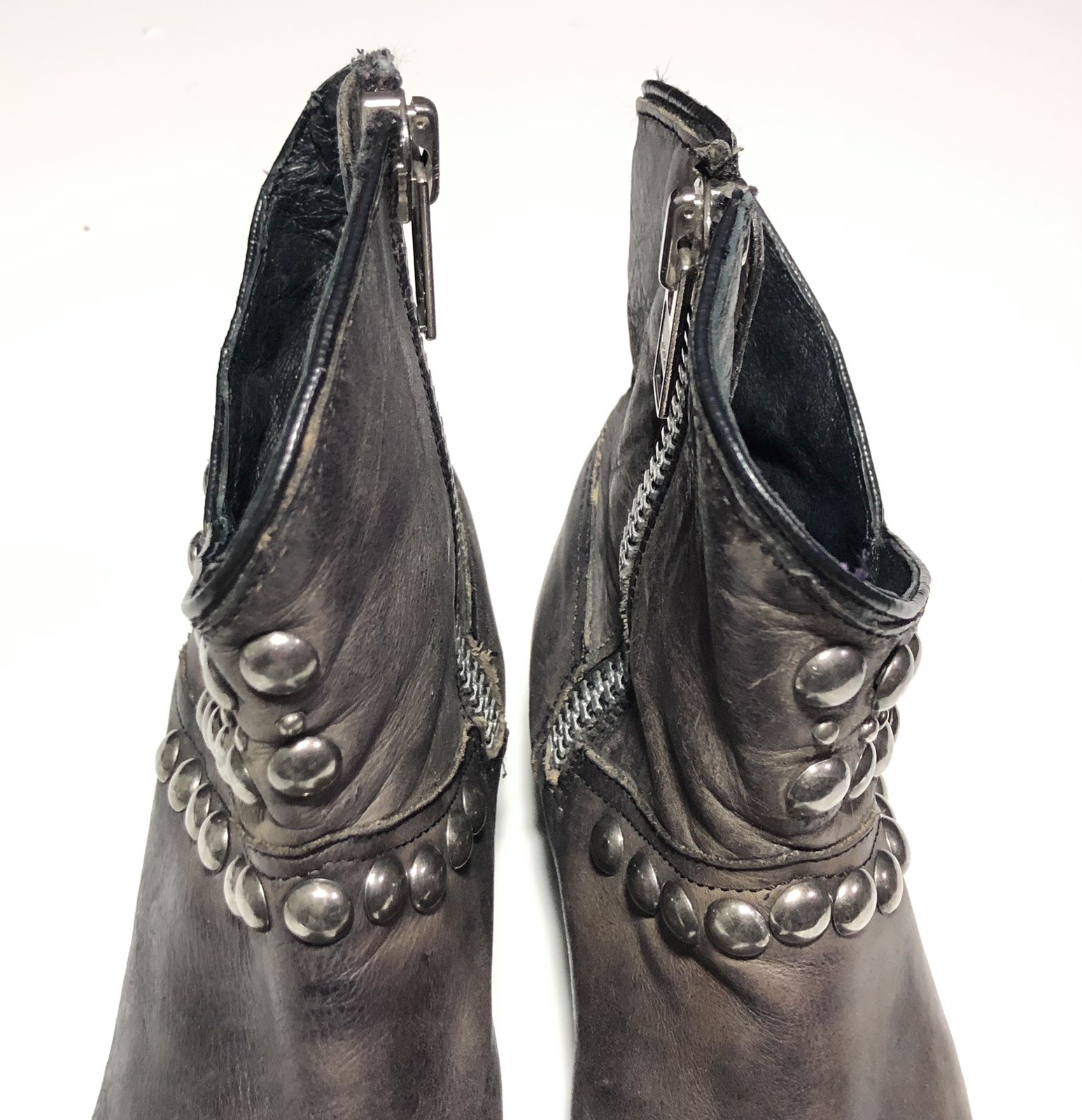 Matisse Studded Ankle Leather Moto Booties 6.5 Taupe Distressed Zip Pointed Toe