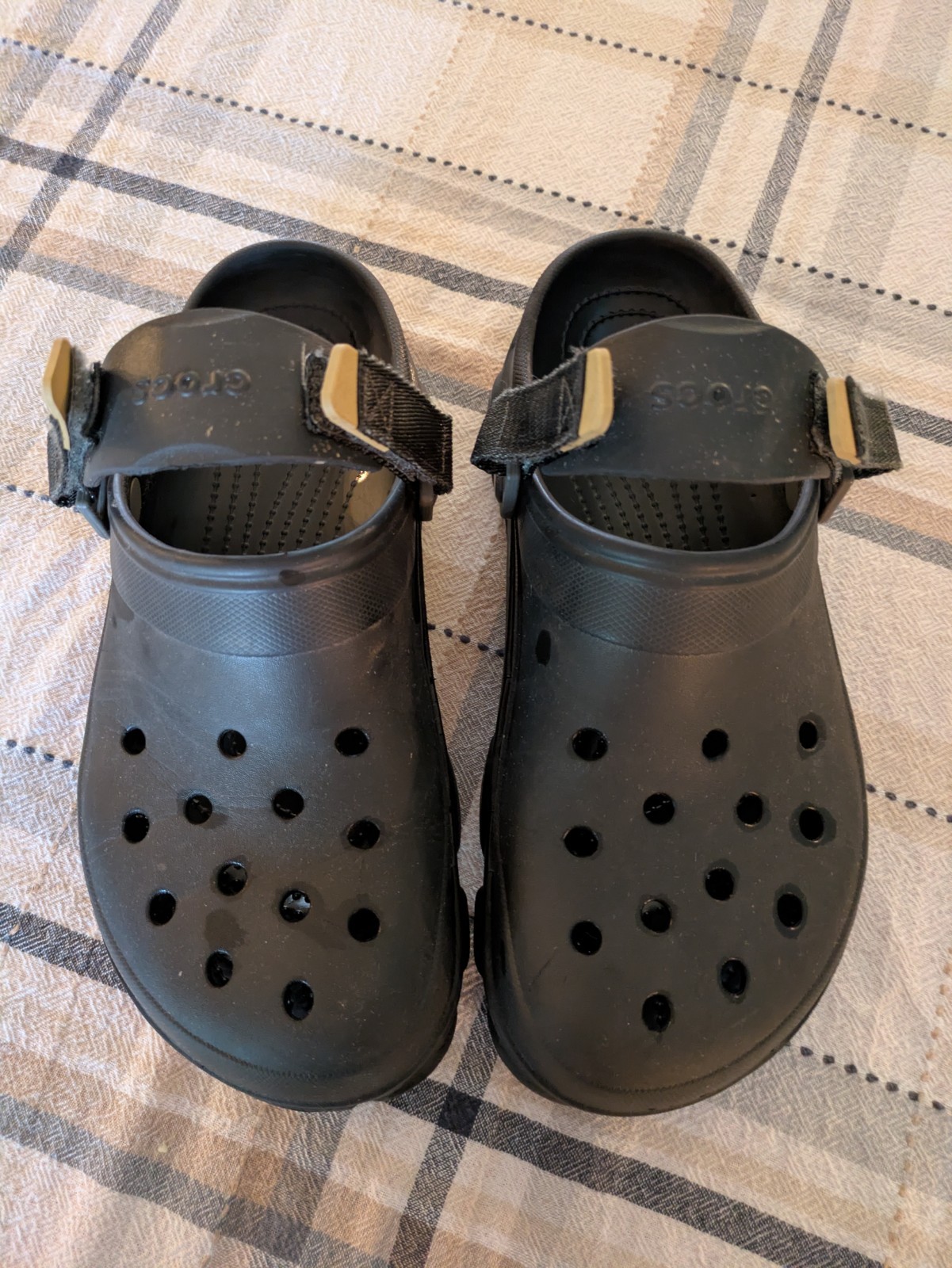 Crocs All-Terrain Clog Unisex M9 W11 Black Rugged Adjustable Strap Comfort