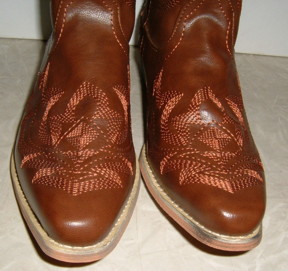 Women’s Cowgirl Ankle Boots Western Embroidered Stitched Pointed toe! Size 11