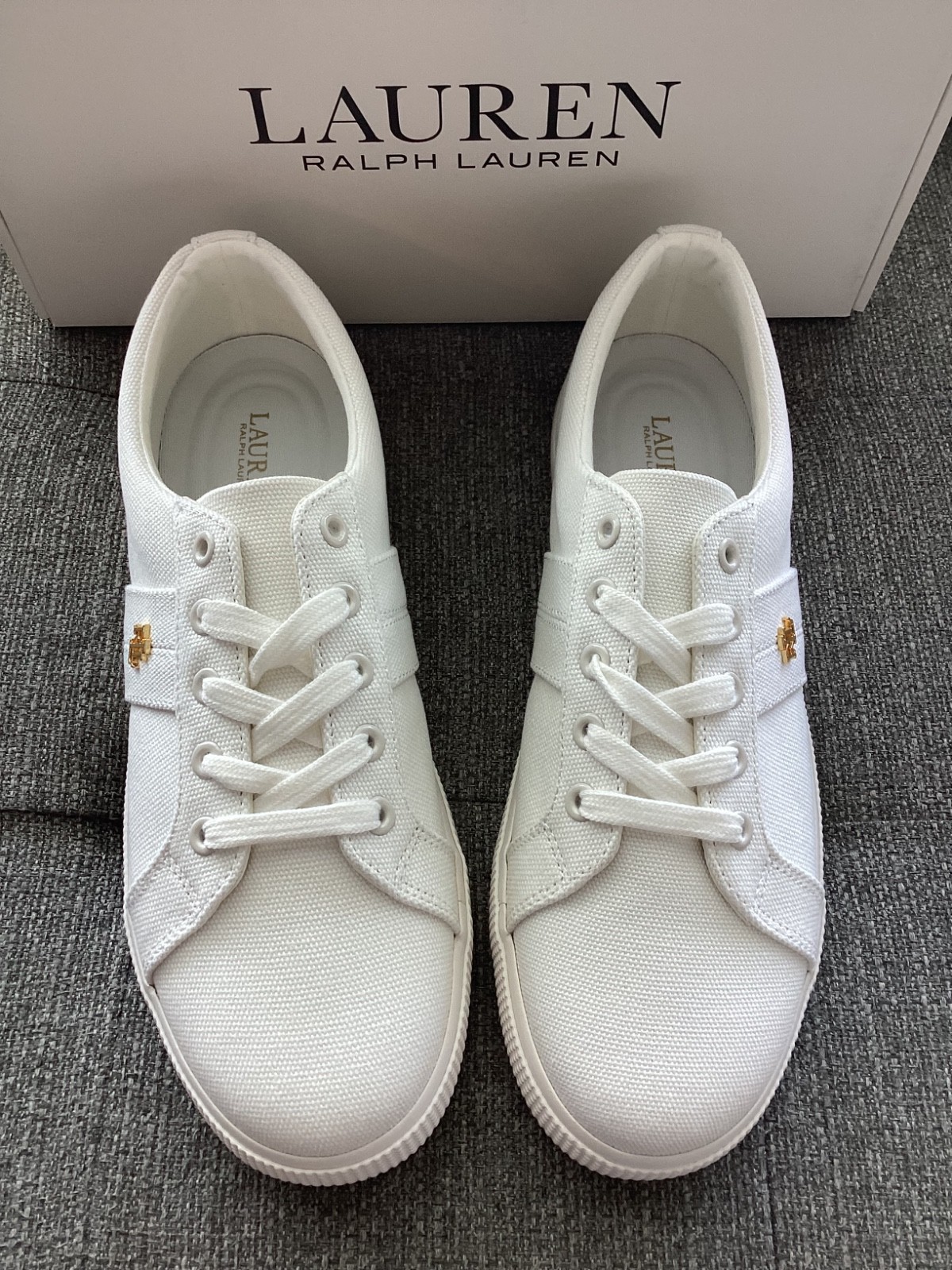 NWT Lauren Ralph Lauren Women’s Janson II Lace-Up Sneakers, size 10