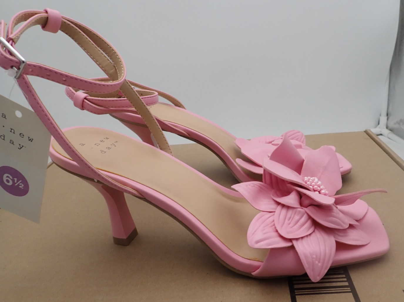 Women’s Antonette Pink Flowered Heels – A New Day sizes 6.5, 8, & 8.5