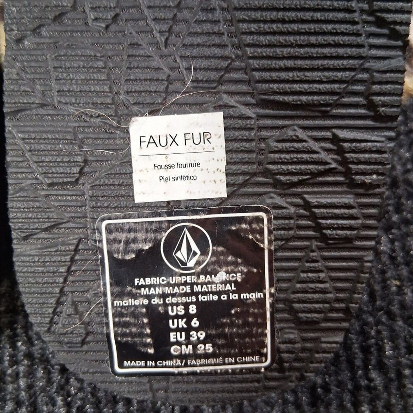 VOLCOM Lived In Lounge Leopard Cheetah Fur Slippers slide on shoes sz 8