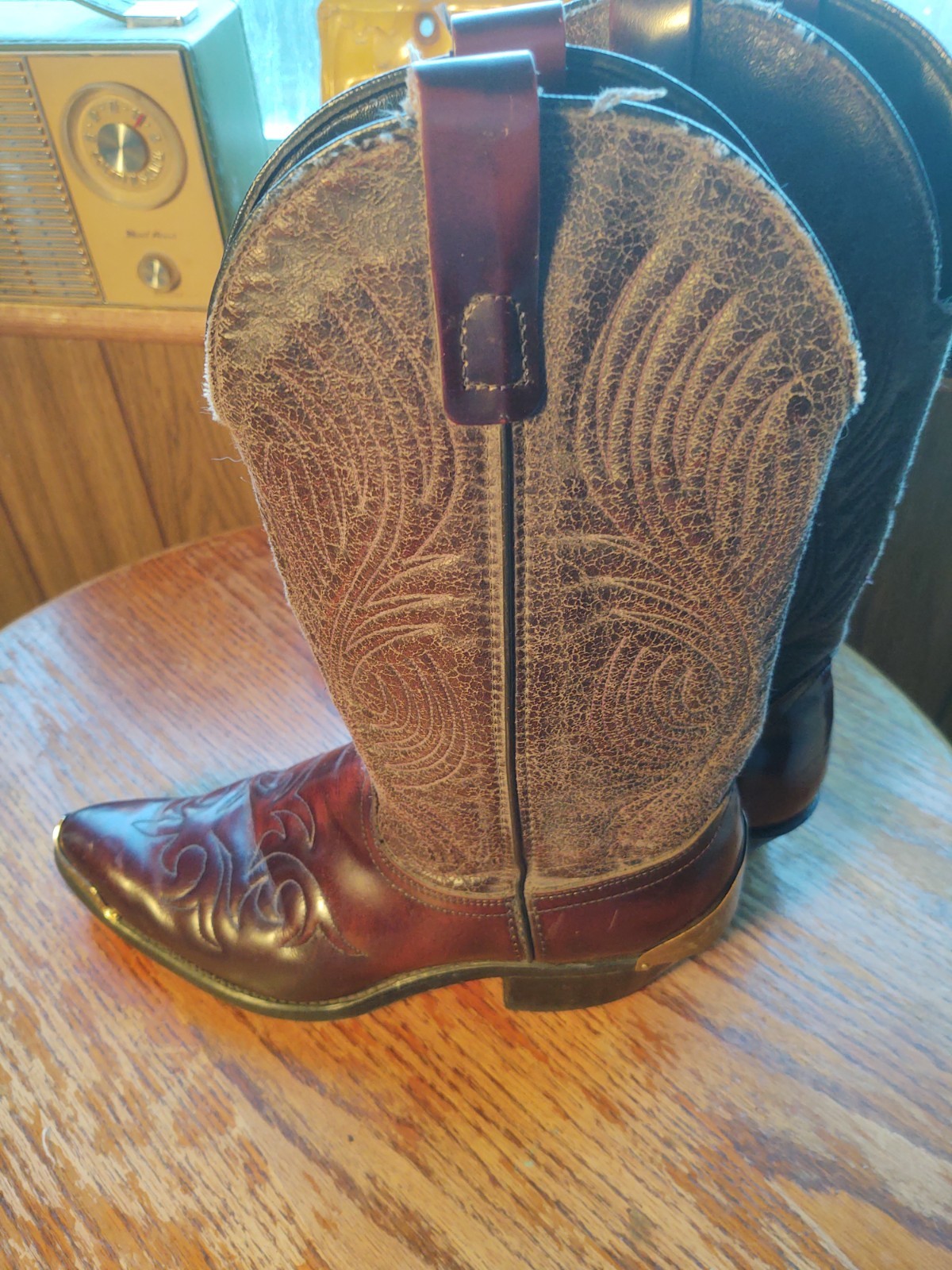 Vintage Laredo Brown leather & man made Cowgirl Boots Womens 8.5 – 9