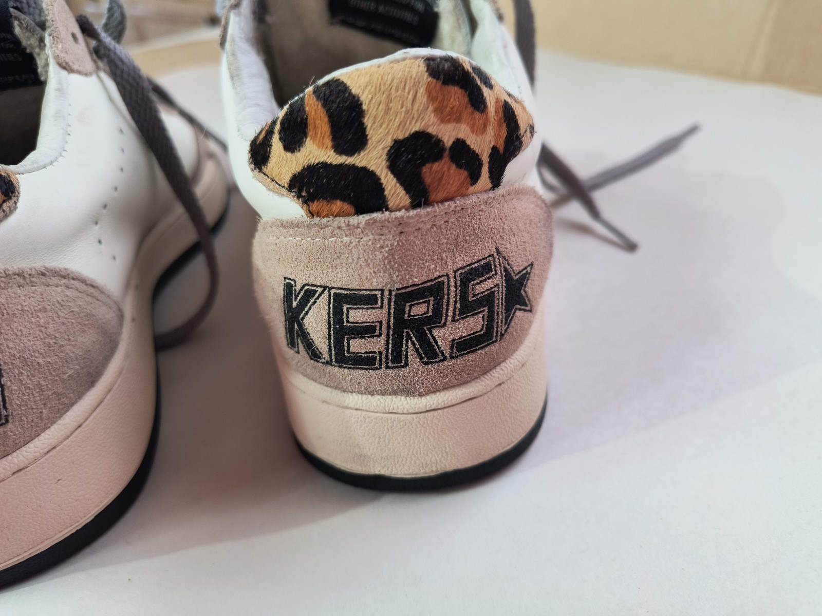 GGDB Golden Goose SUPERSTAR Leopard Silver Sneakers White Leather Women’s 40