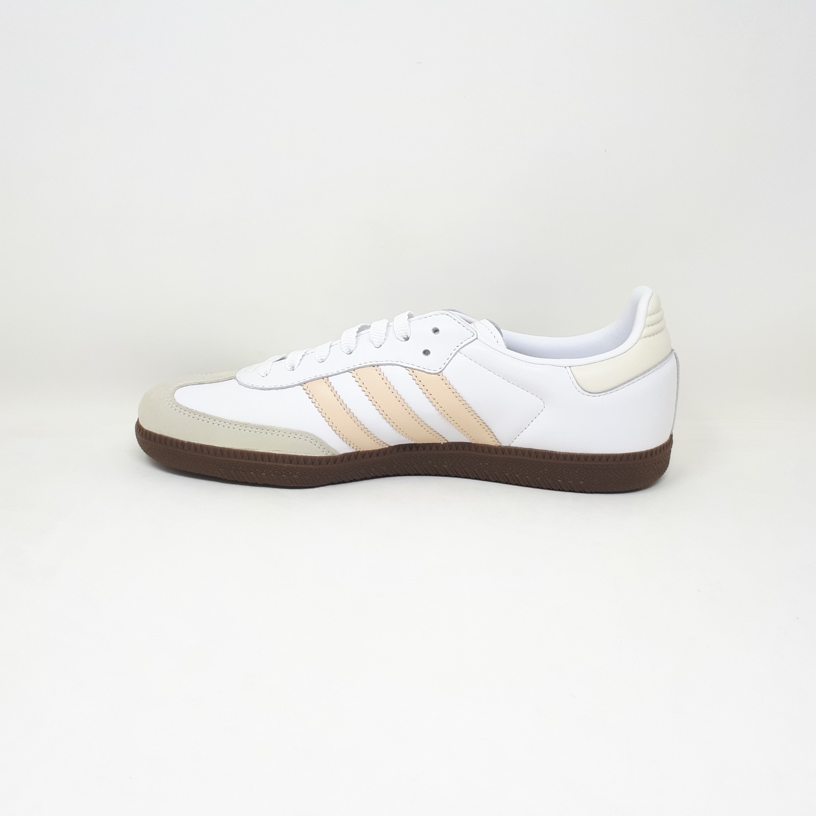 Adidas Samba OG Originals Womens Size 7.5 US White Casual Shoe Sneaker JH7300