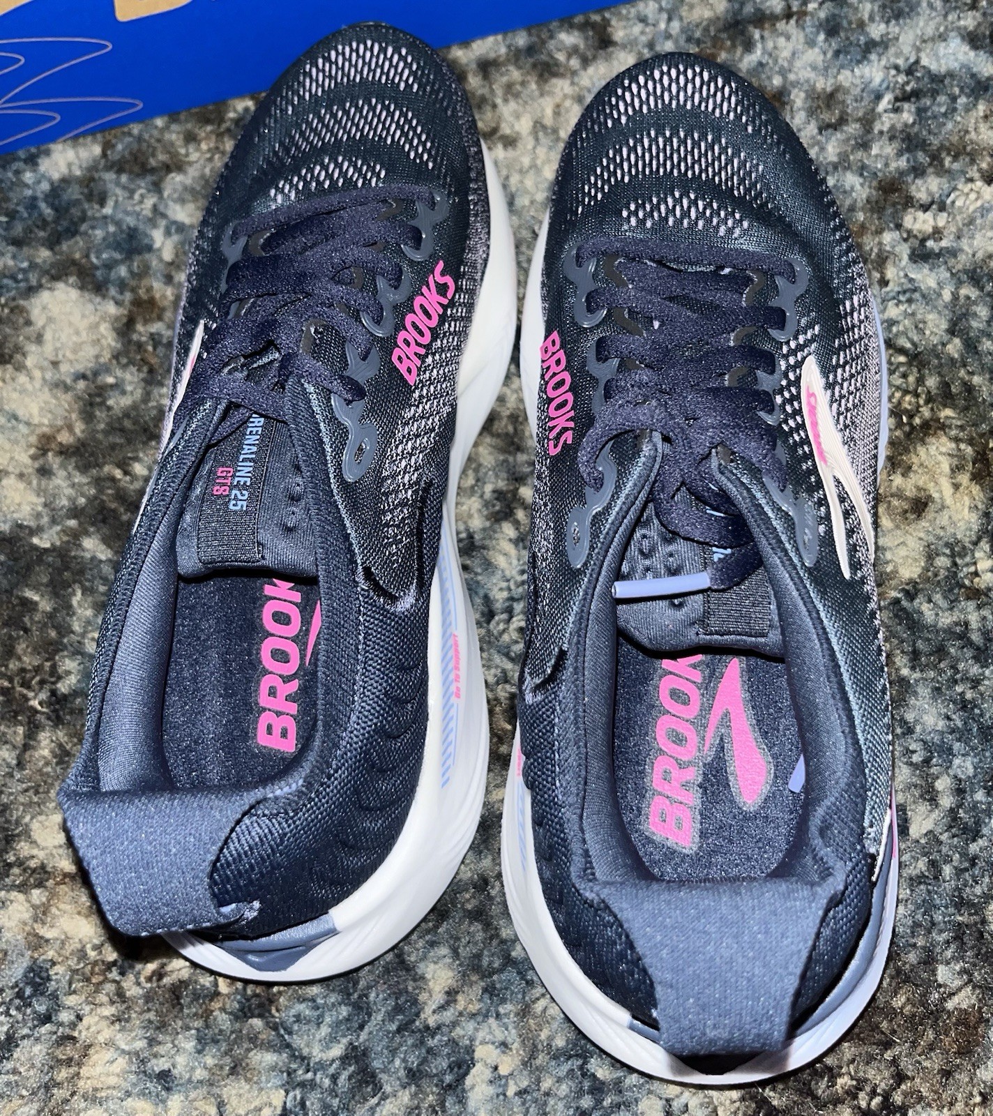 Brooks Adrenaline GTS 23 Women’s Running Shoes Pink/Blue, Size 9