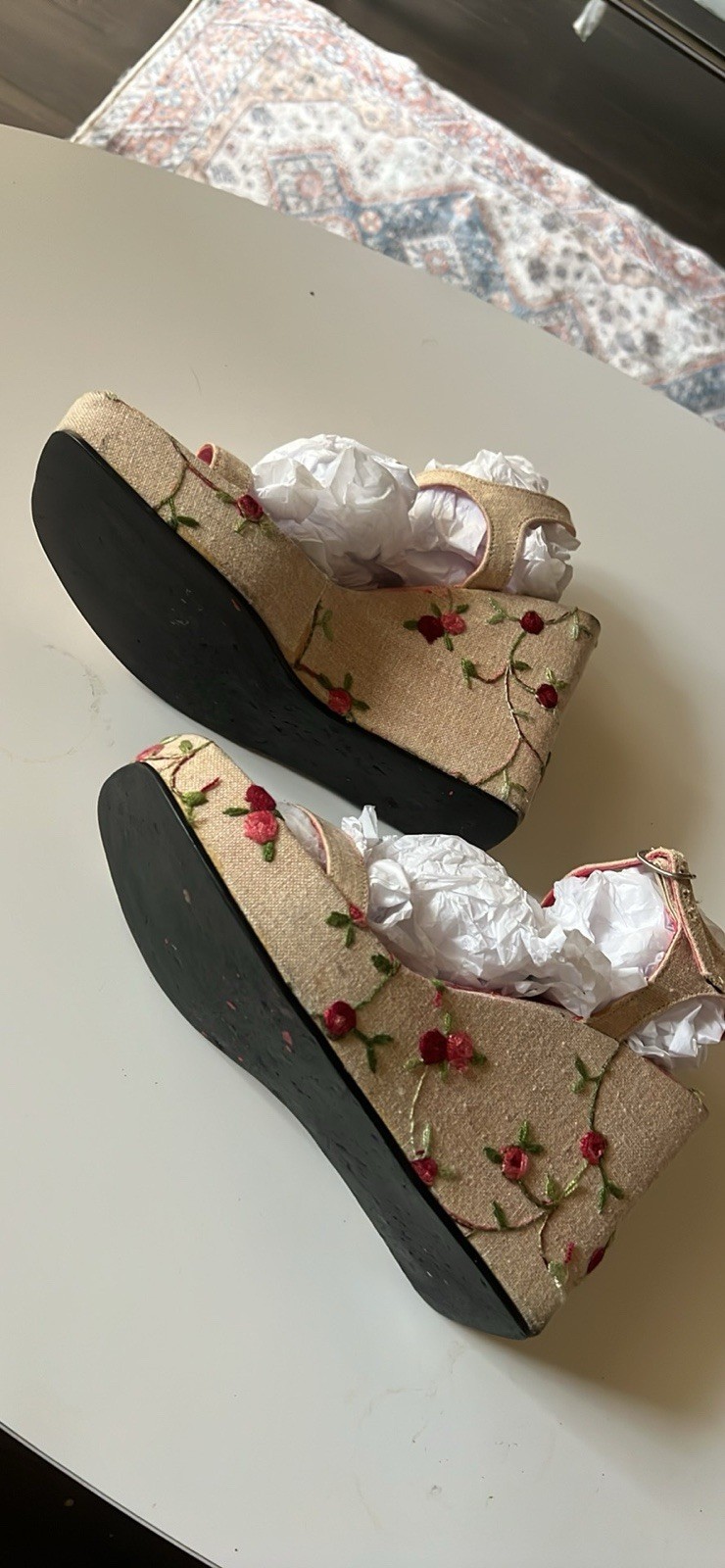 Vintage 90s RARE David Aaron Floral Embroidered Wedge Sandals Women’s Size 6 M