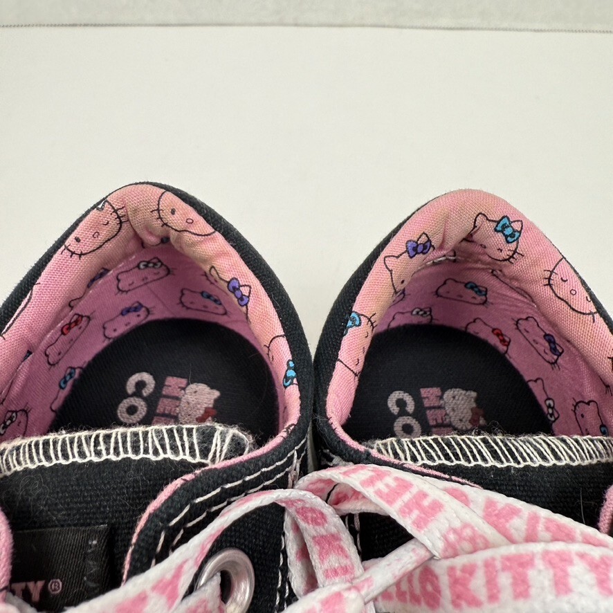 Converse Chuck Taylor All Star Madison OX x Hello Kitty 2019 Size 7.5