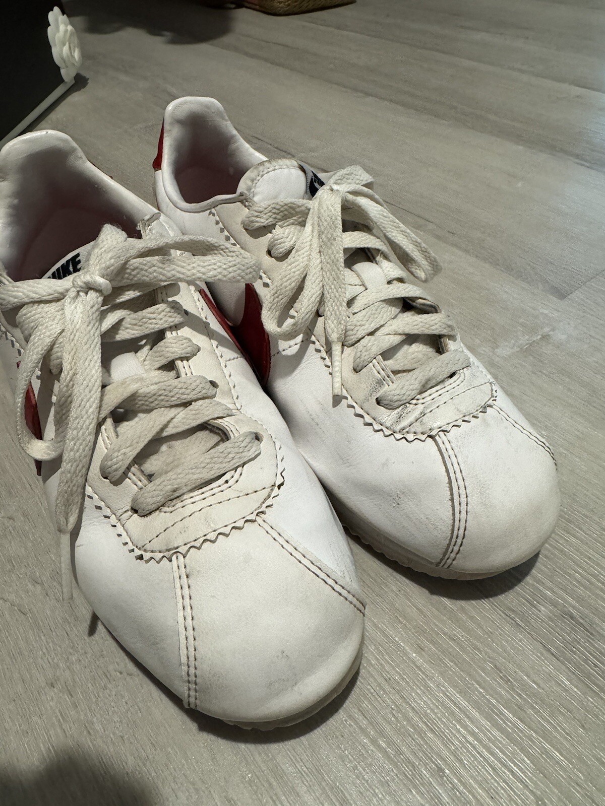 Size 7 – Nike Classic Cortez Leather White Red W