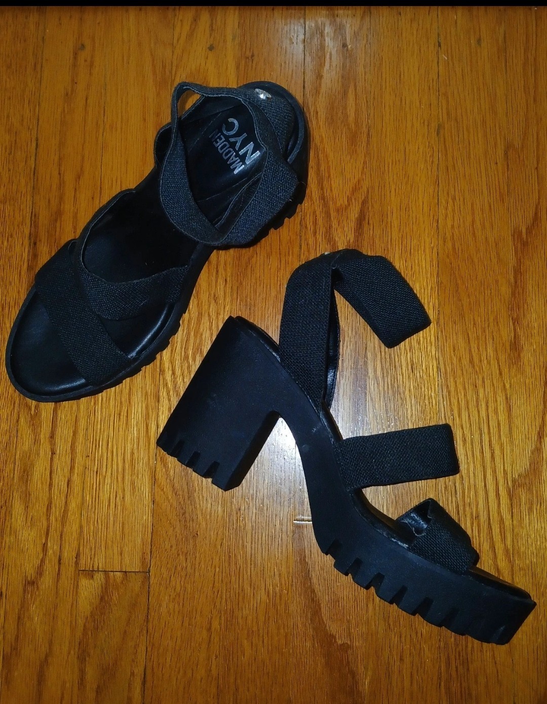 Madden NYC Women’s Black Strappy Platform Ankle Strap Slip-On Sandals 9.5