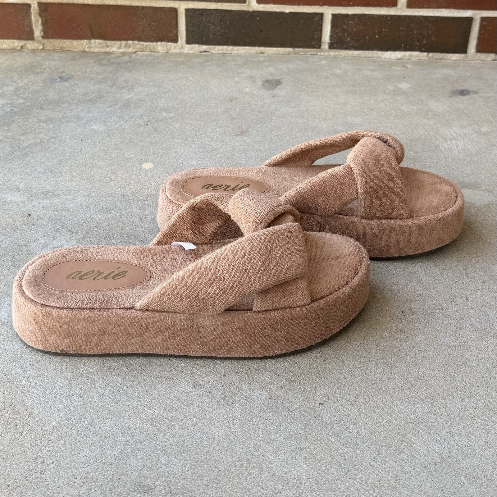 Aerie Terry Twist Platform Slippers Womens Tan Cloth Criss Cross Cozy Lounge 9