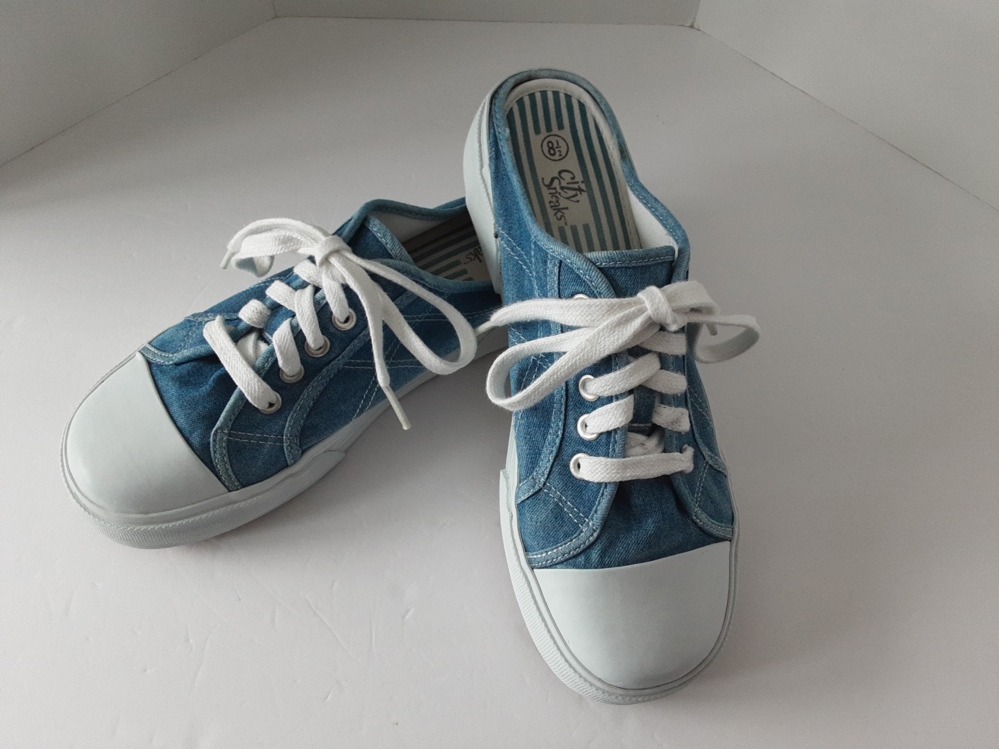 GUC City Sneaks Women’s Sneakers Blue Denim Size 8.5 Slip On Open Back