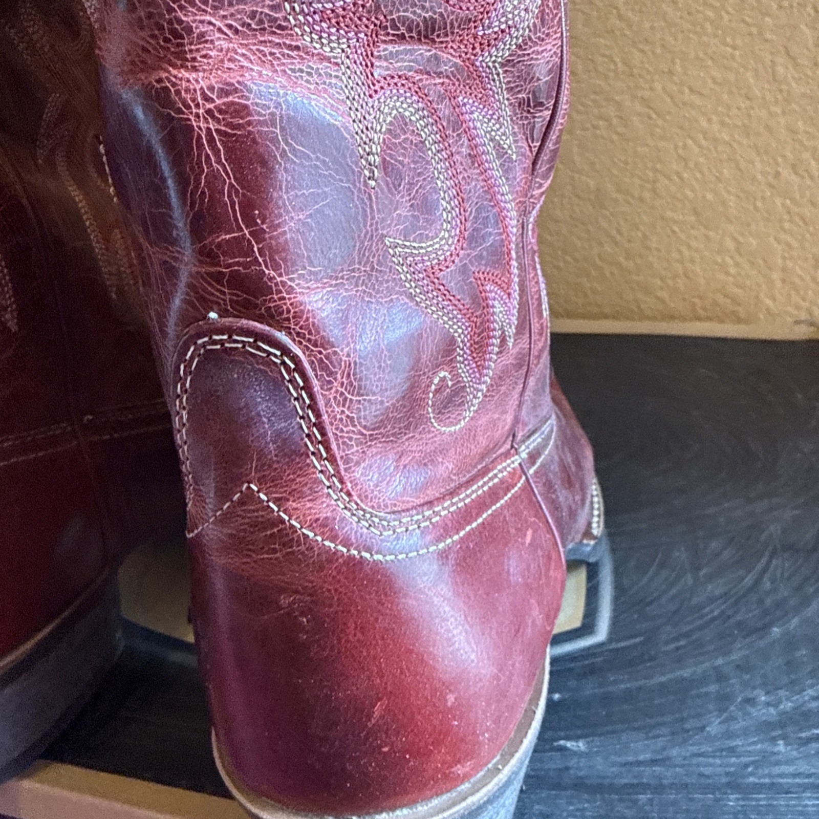 Ariat Ladies Alabama Boots Red Leather Stitched Style 10010978 Size 9.5 B