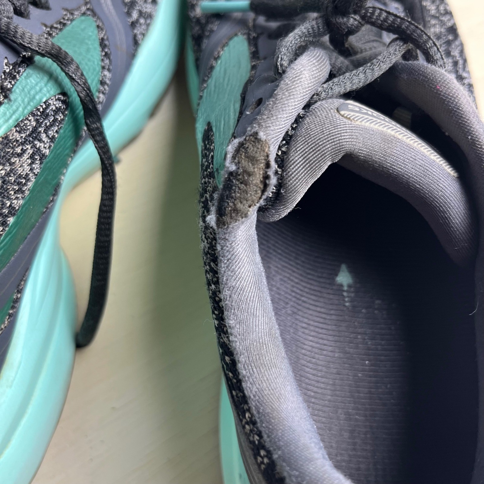 Brooks Launch 4 Womens Running Shoes Black Teal Knit Athletic 1202341B081