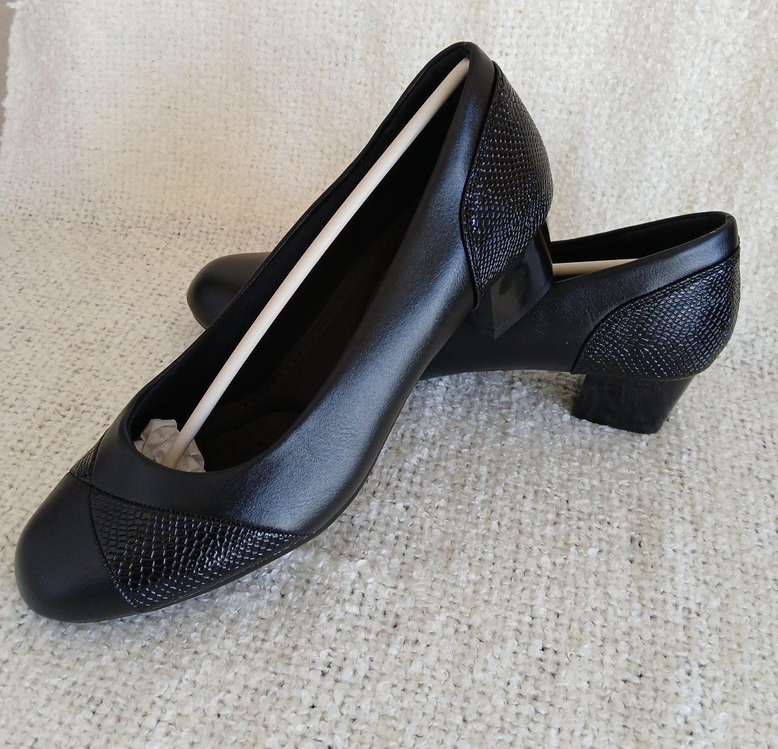 Women’s Orthopedic Low Heel Slip On Dress Shoes Arch Support Comfort Black Sz 7