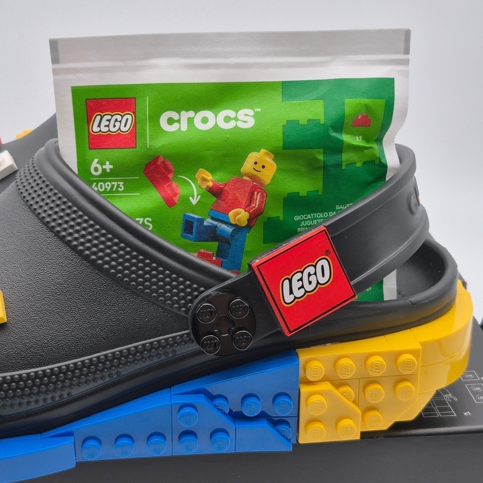 Crocs Lego Masterbrand Creativity Classic Clogs Women’s Size 7 Shoes w Box