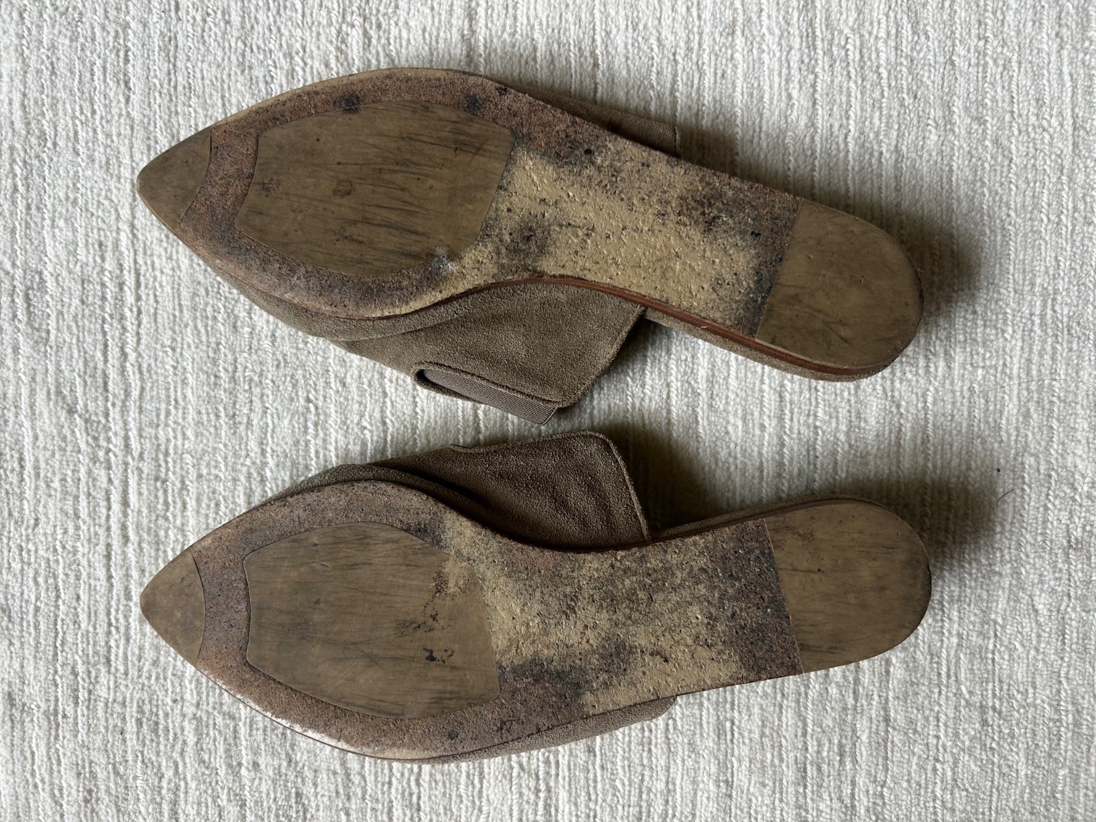 Jenni Kayne Suede Mule in Olive – Size 38