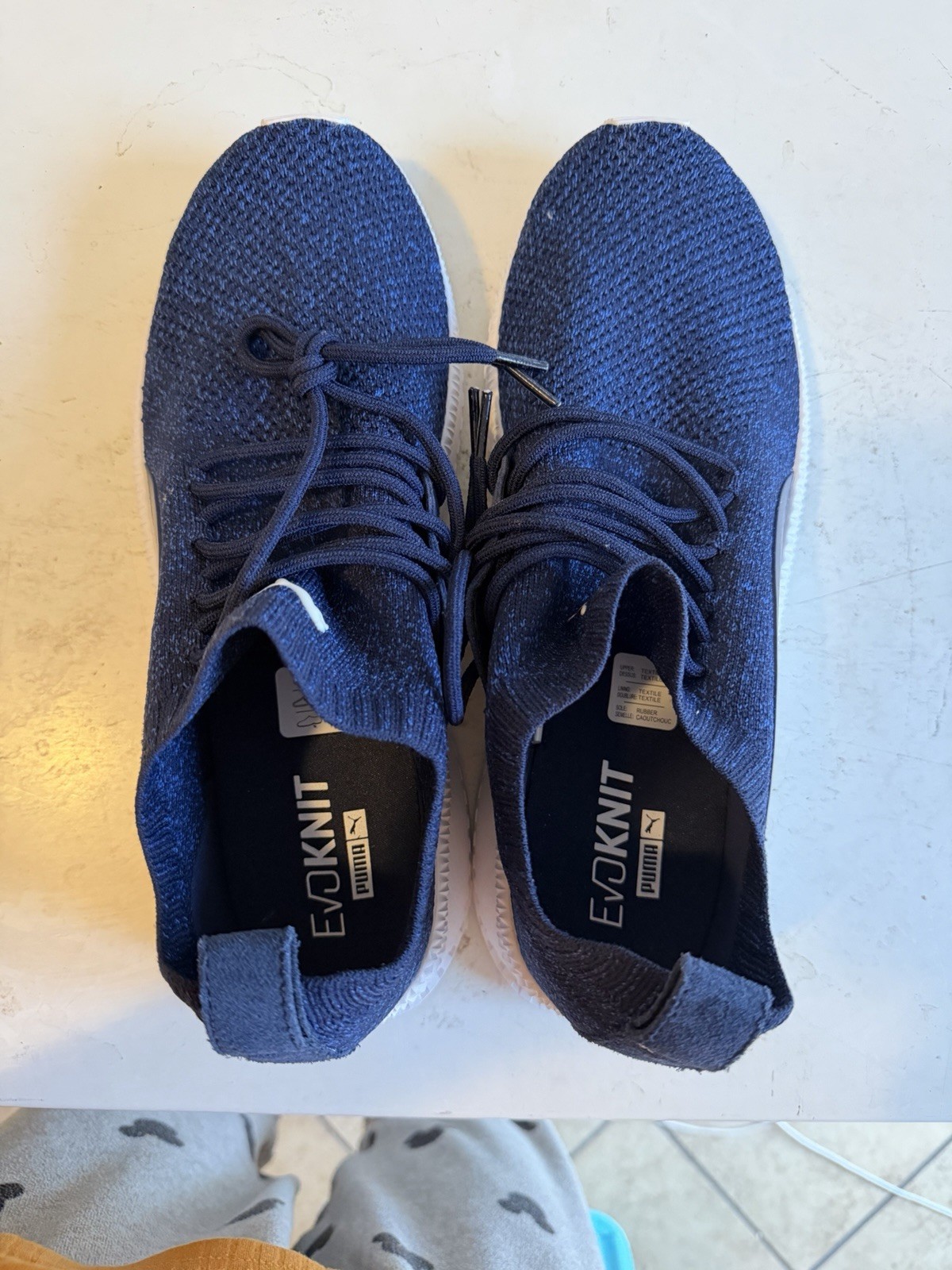 PUMA EVOKNIT Men’s Lace-Up Low Top Athletic Sneakers Blue/White running shoes