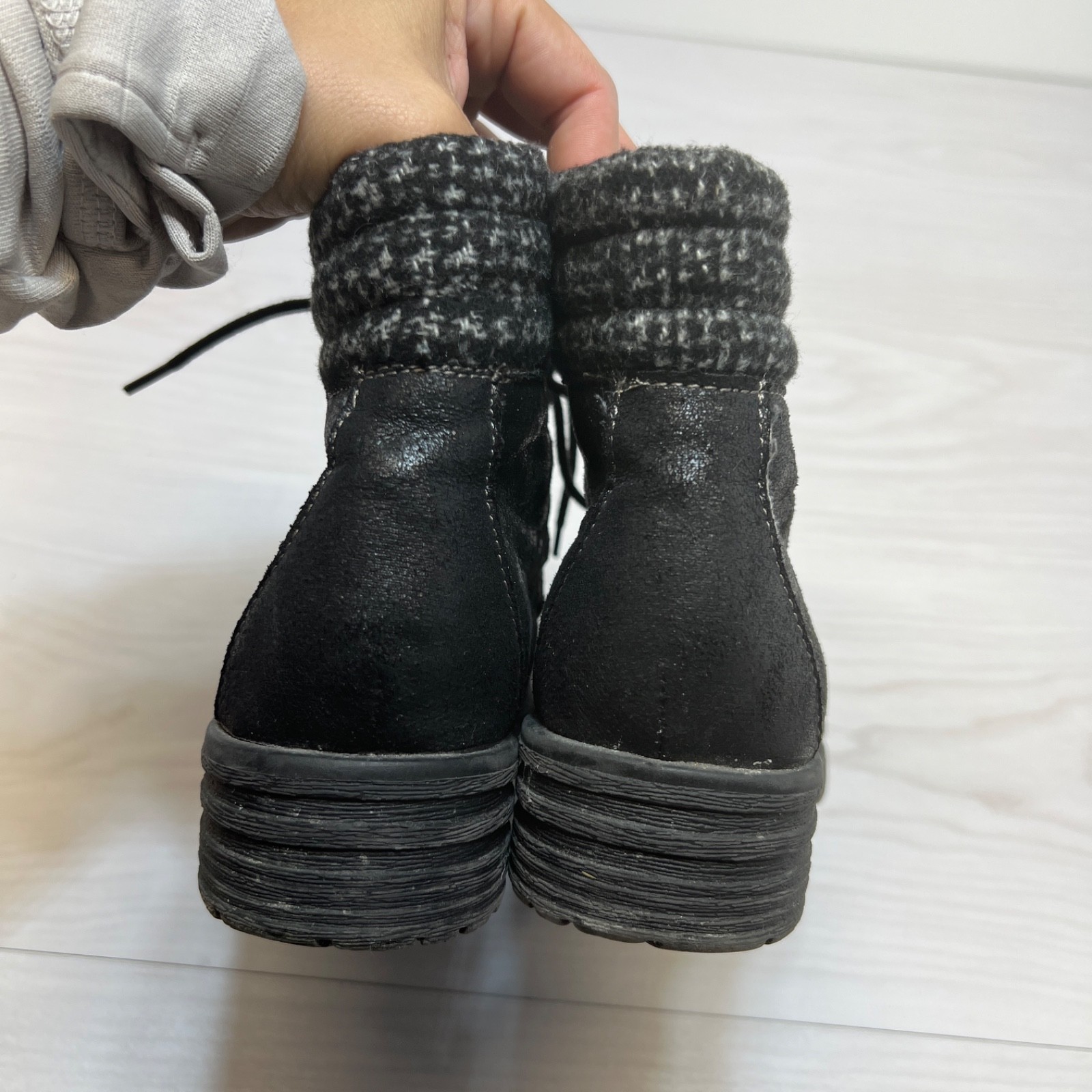 BOC Born Concept Combat Boots Women’s 6 M Shimmer Black Lace Up Block Heels Zip