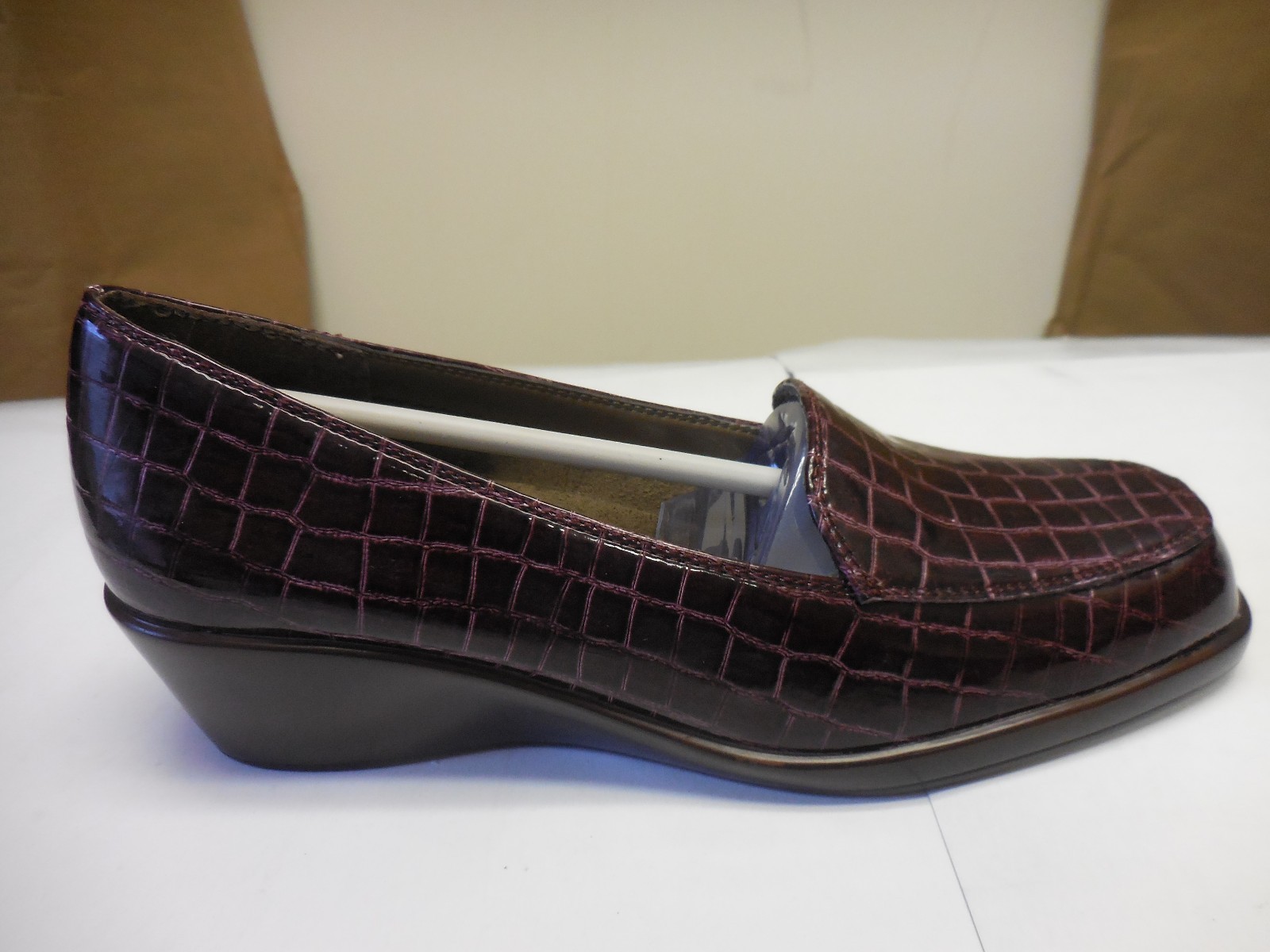 Women’s Aerosoles Final Exam Dark Red Croco 177 Sizes: 5-10