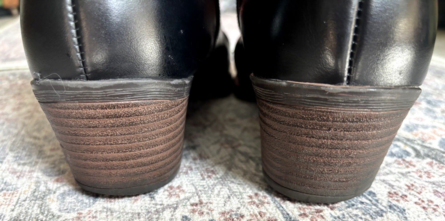 Vepose Black Leather Side Zip Ankle Boots Stacked Heel Rubber Sole Booties~11