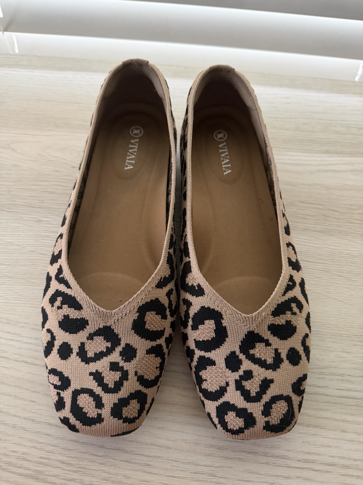 Vivaia Women’s Sz 39.5 MARGOT 2.0 Square Toe Flats Leopard Print Comfort Shoe