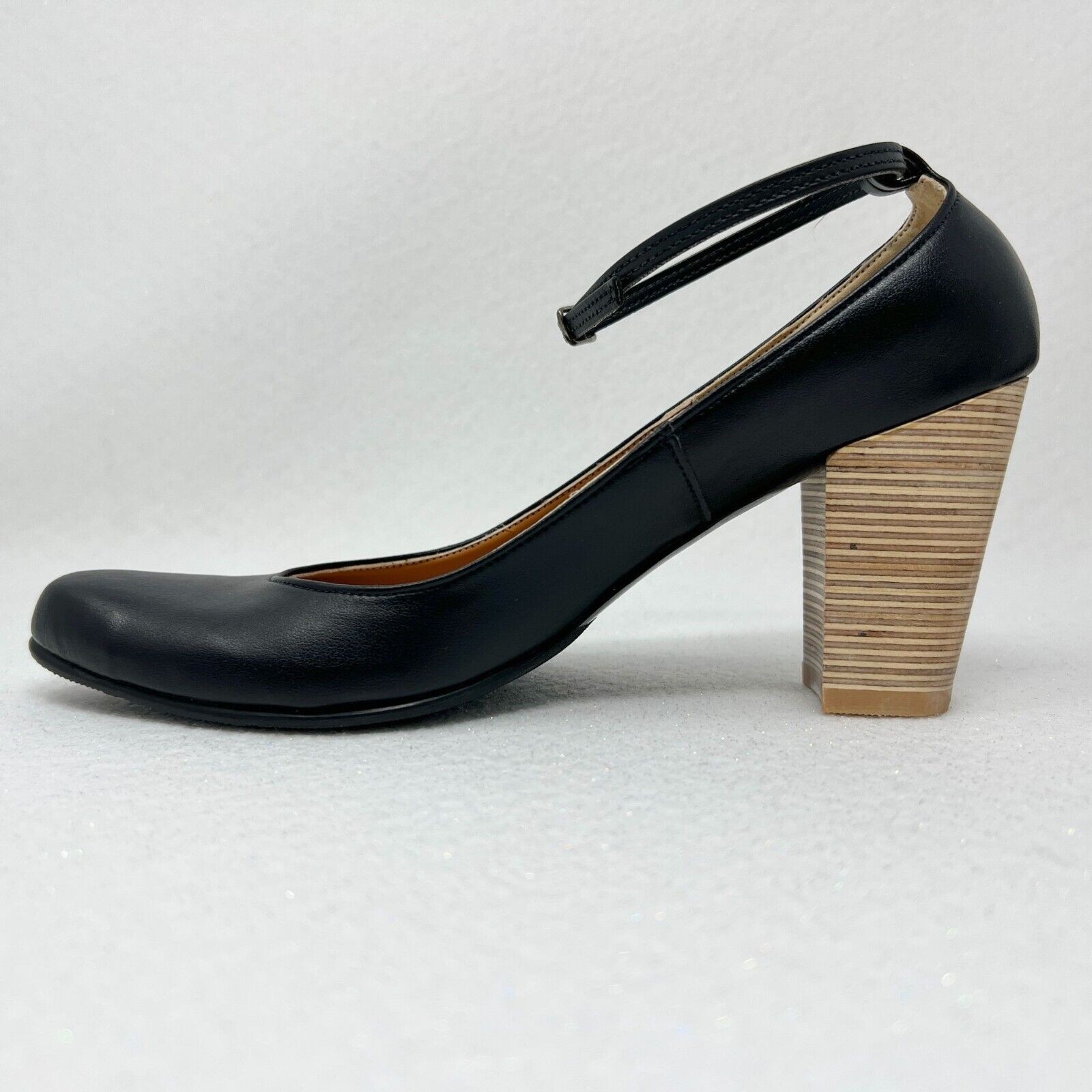 Nicora Natalie Heels Black Vegan Leather Size 7.5-8/38 Vibram Sole Ankle Strap