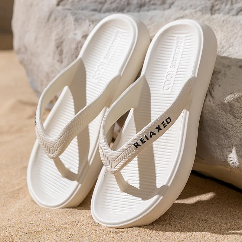 Women’s Lightweight Flip Flops Breathable Non-slip Men Outdoor Couple Beach Idea