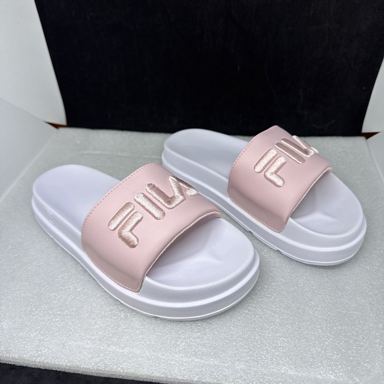 Fila Drifter Bold Satin Barbie Pink Slide Sandals Womens 5