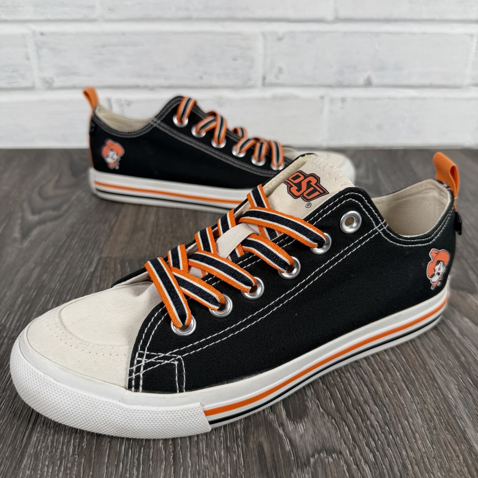 Skicks Oklahoma State Cowboys Low Top Sneakers Shoes Womens Size 7 M Lace Up OSU
