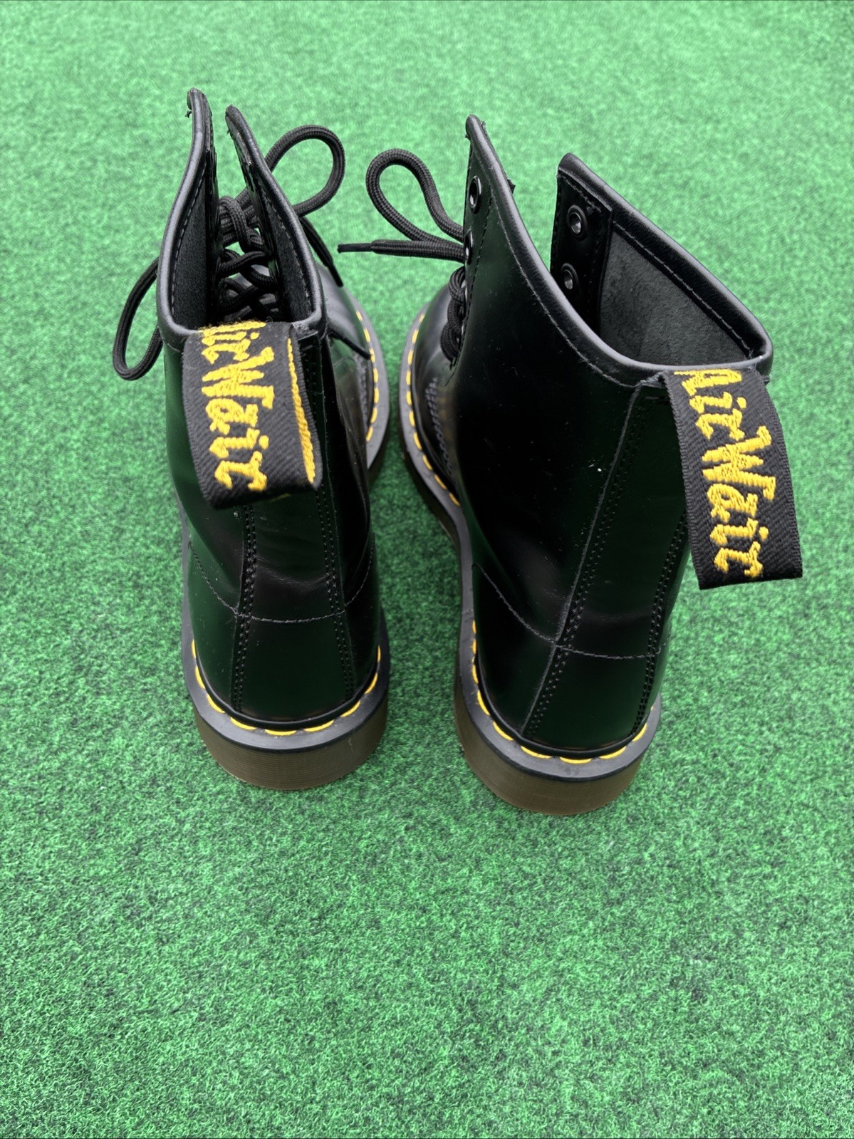 Dr. Martens 1460 Women’s Black US size 8 Boots