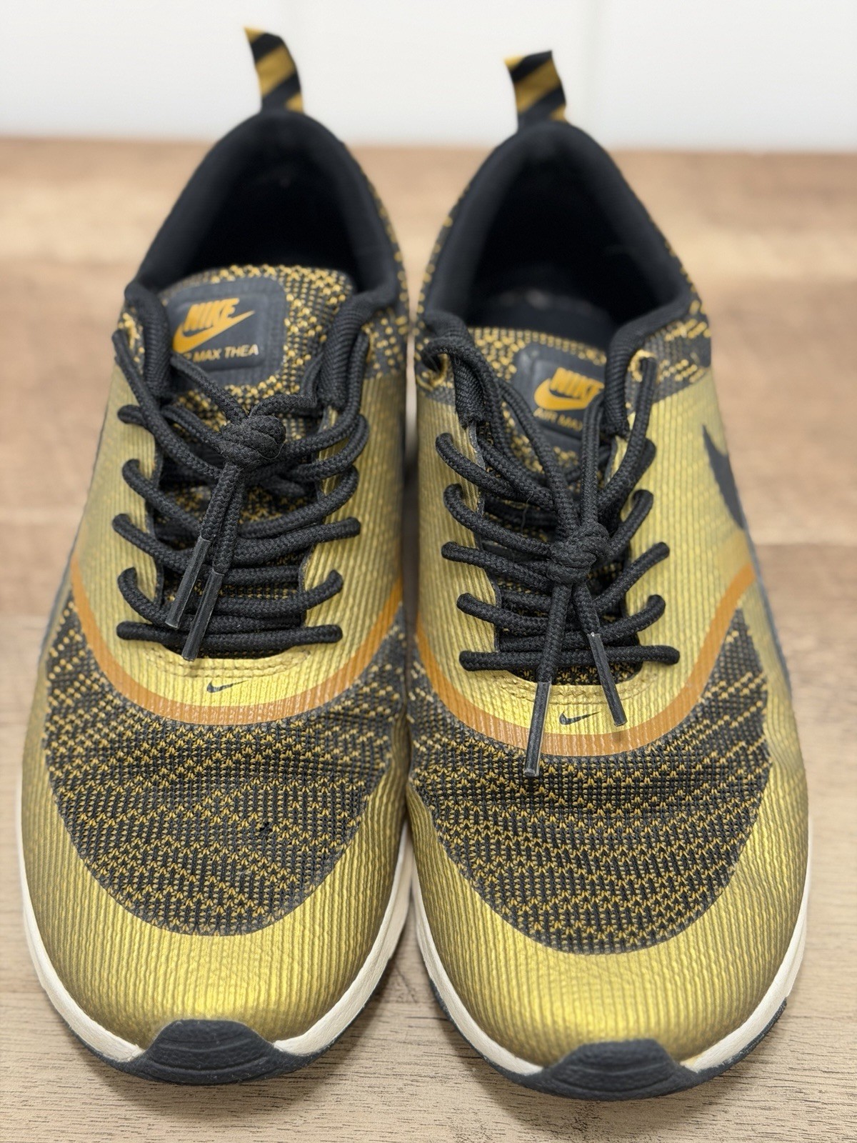 Women’s Nike Air Max Thea GS Gold/Black – US 7