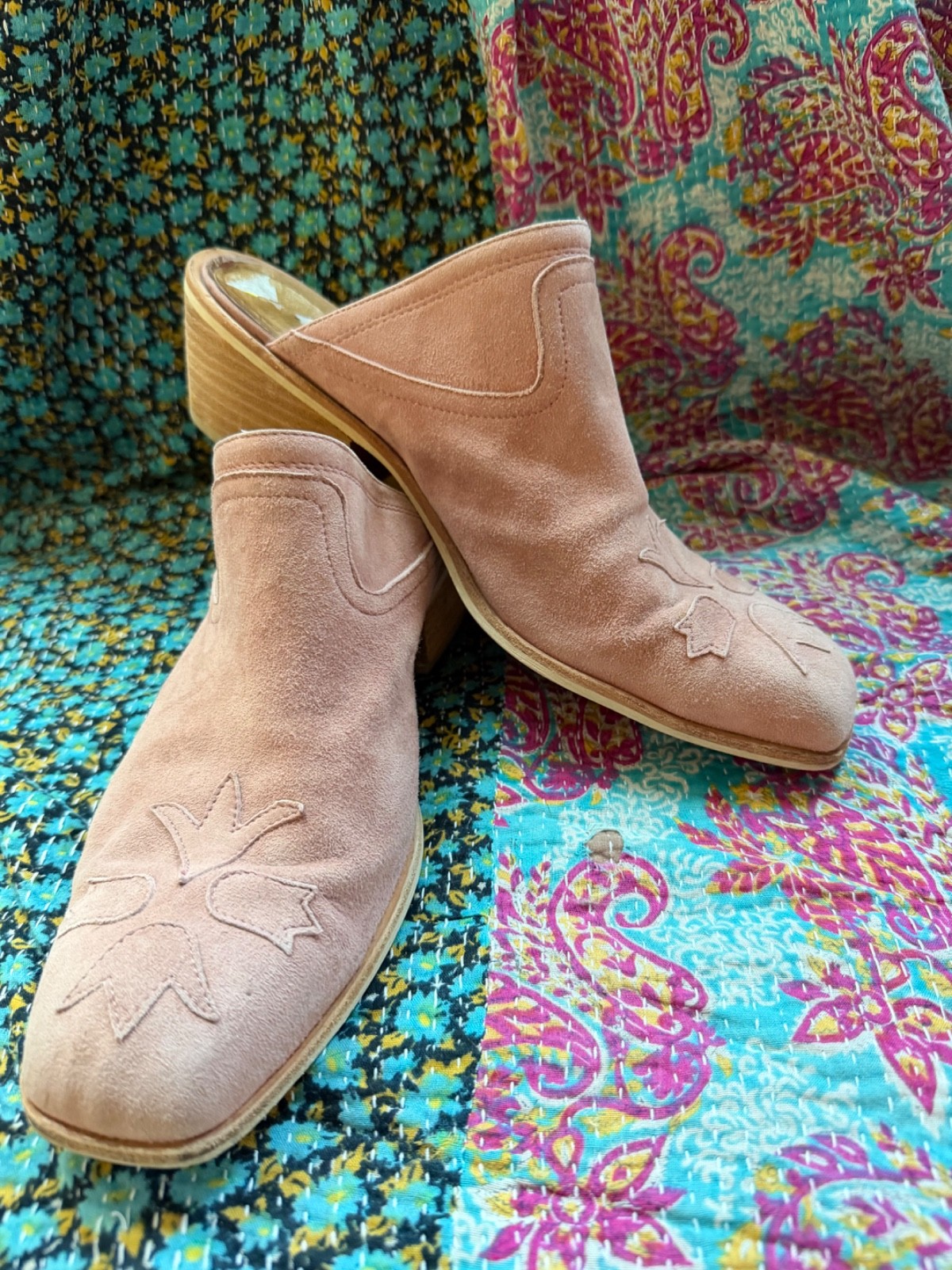 Anthropologie Silent D Women 41 Dusty Pink Lindsays Suede Mules Boho Heels