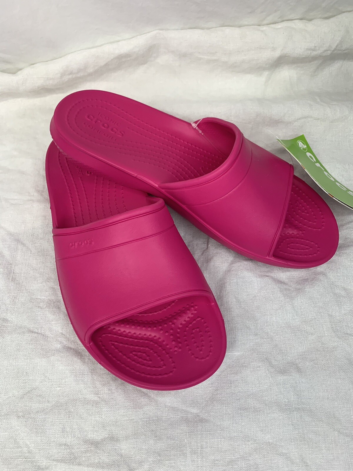 Crocs Classic Slide Sandals Candy Pink Size M6/ W8 Standard Fit NWT