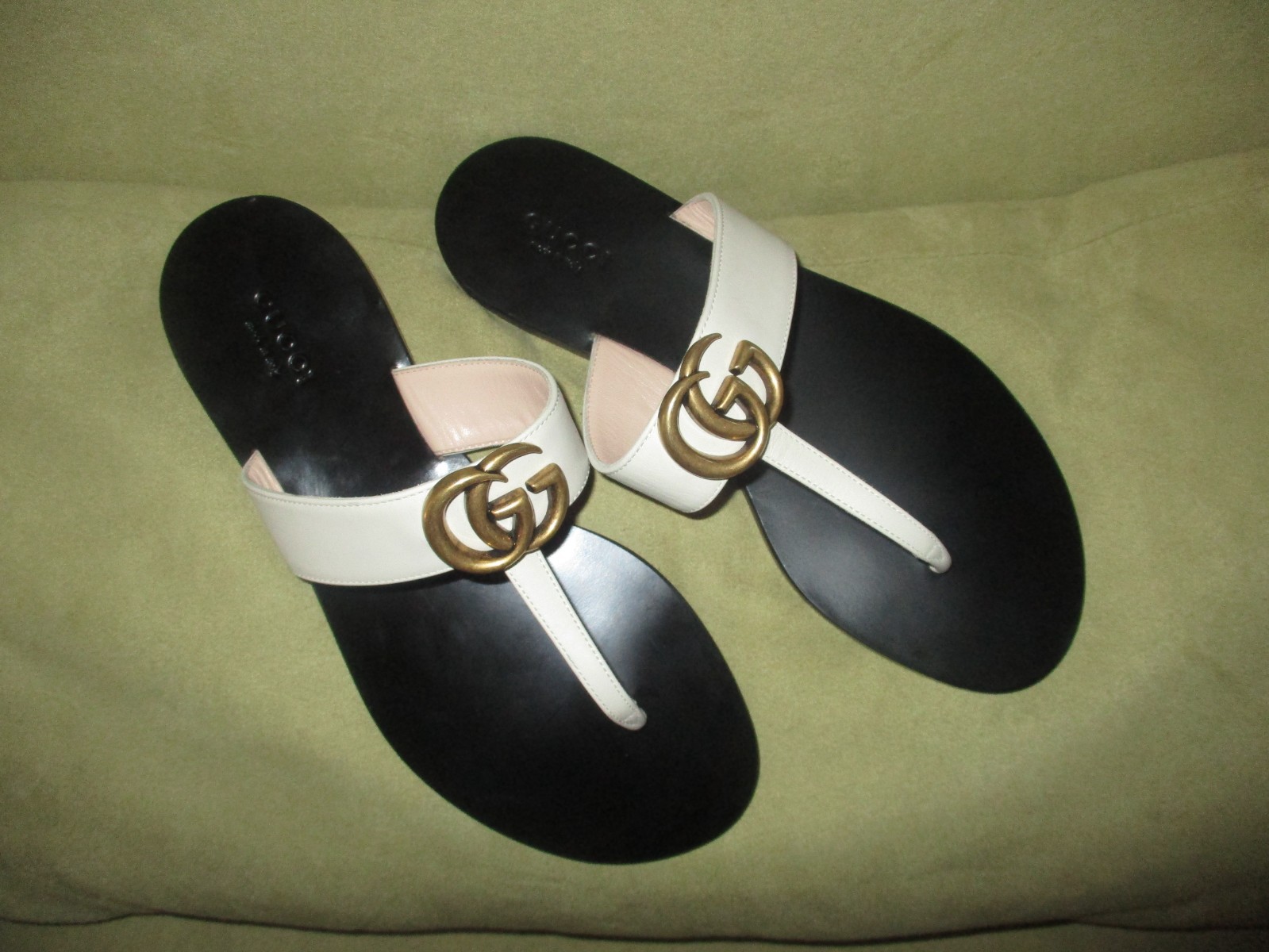 $680 Gucci Double GG Marmont T Strap Thong Slip On Sandals Cream 36.5 US 6.5 NEW