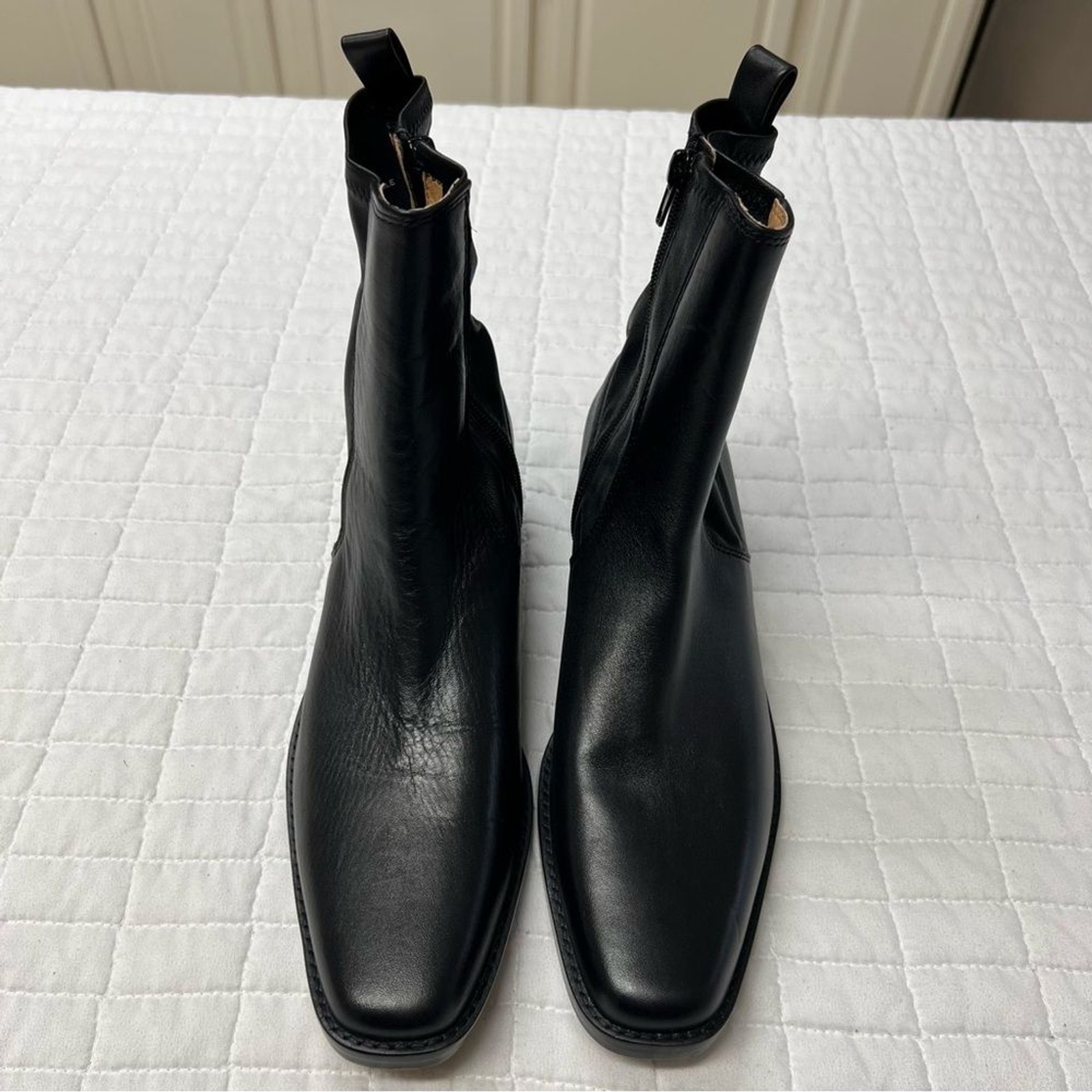 Madewell The Idris Ankle Boot in True Black Leather Size 9