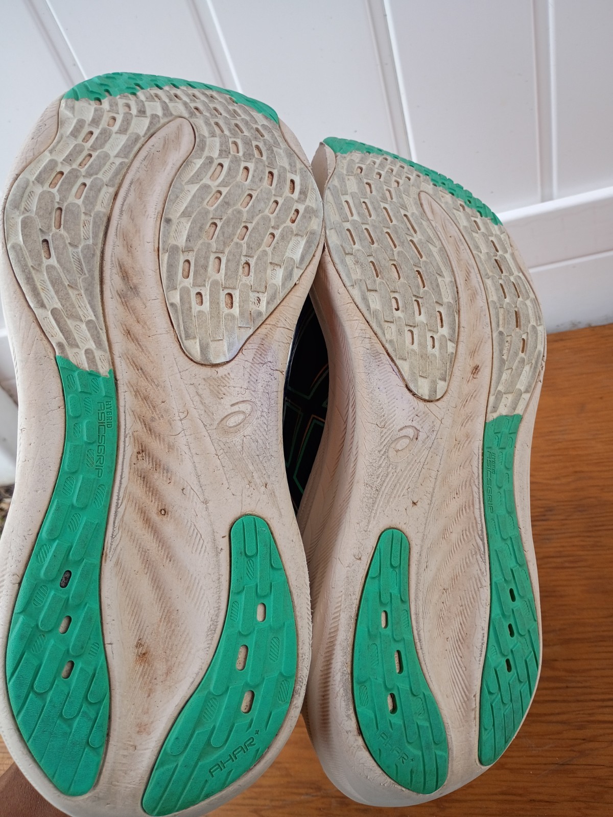 Asics Gel-Nimbus 26 Women’s Size 8 Running Shoes Blue *See description