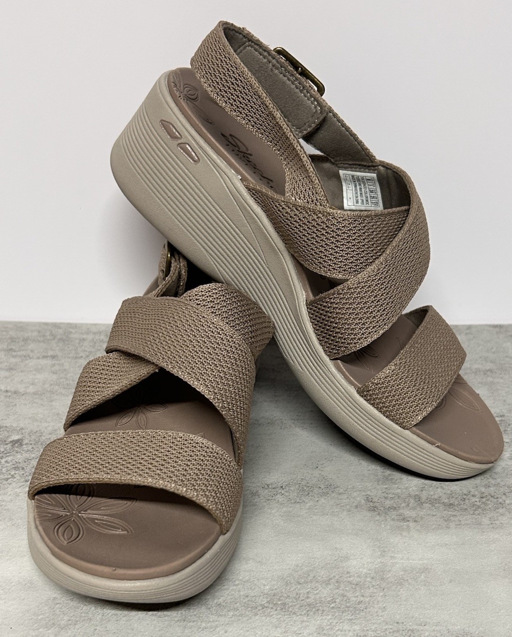 Skechers Luxe Foam Pier Lite Owl Wedge Sandals Mocha Sling Back Size 8 Women