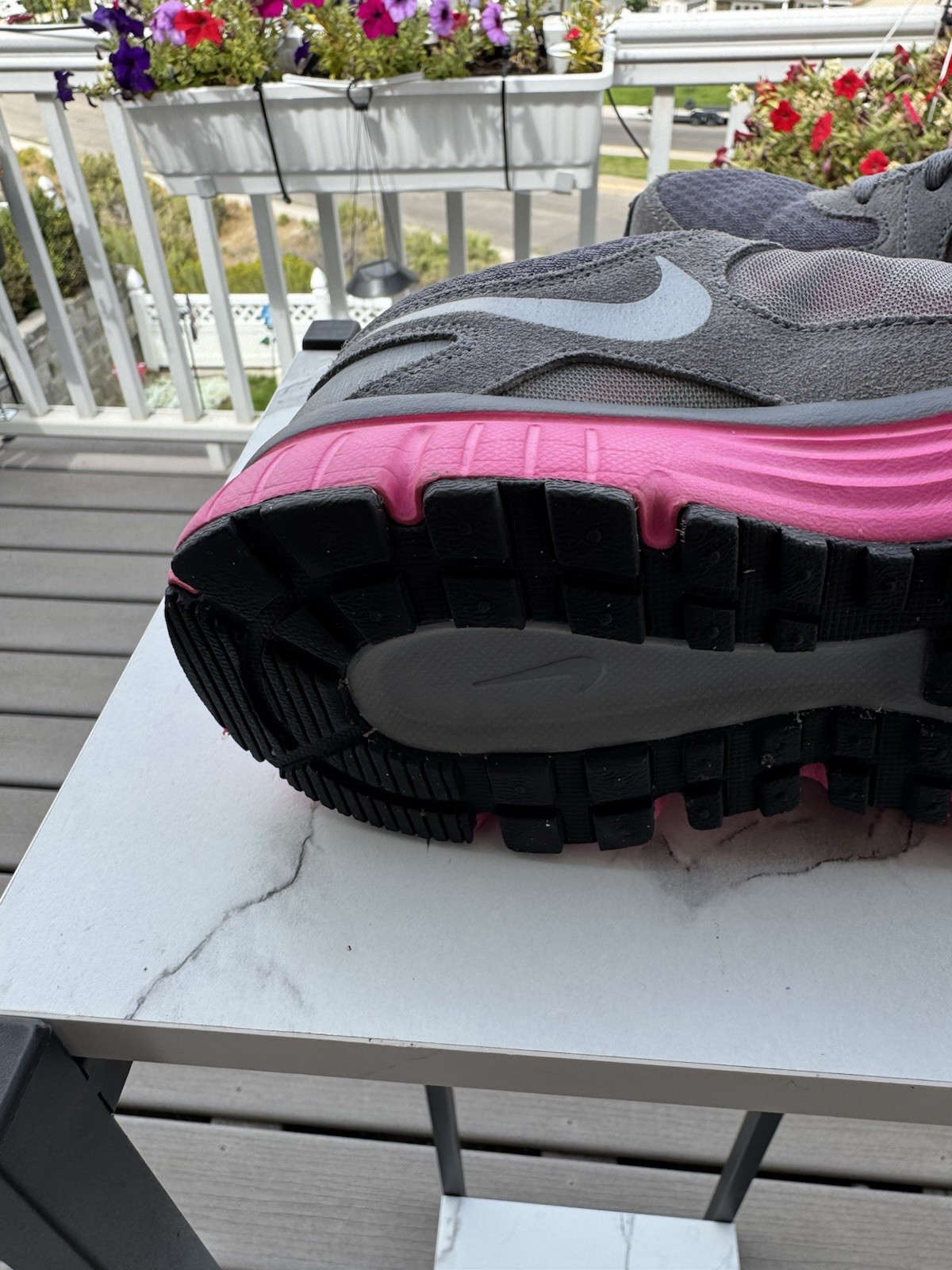 NIKE DUAL FUSION ST2 WOMENS SHOES, SZ 8M, EXCELLENT CLEAN CONDITION, GREAT SOLES